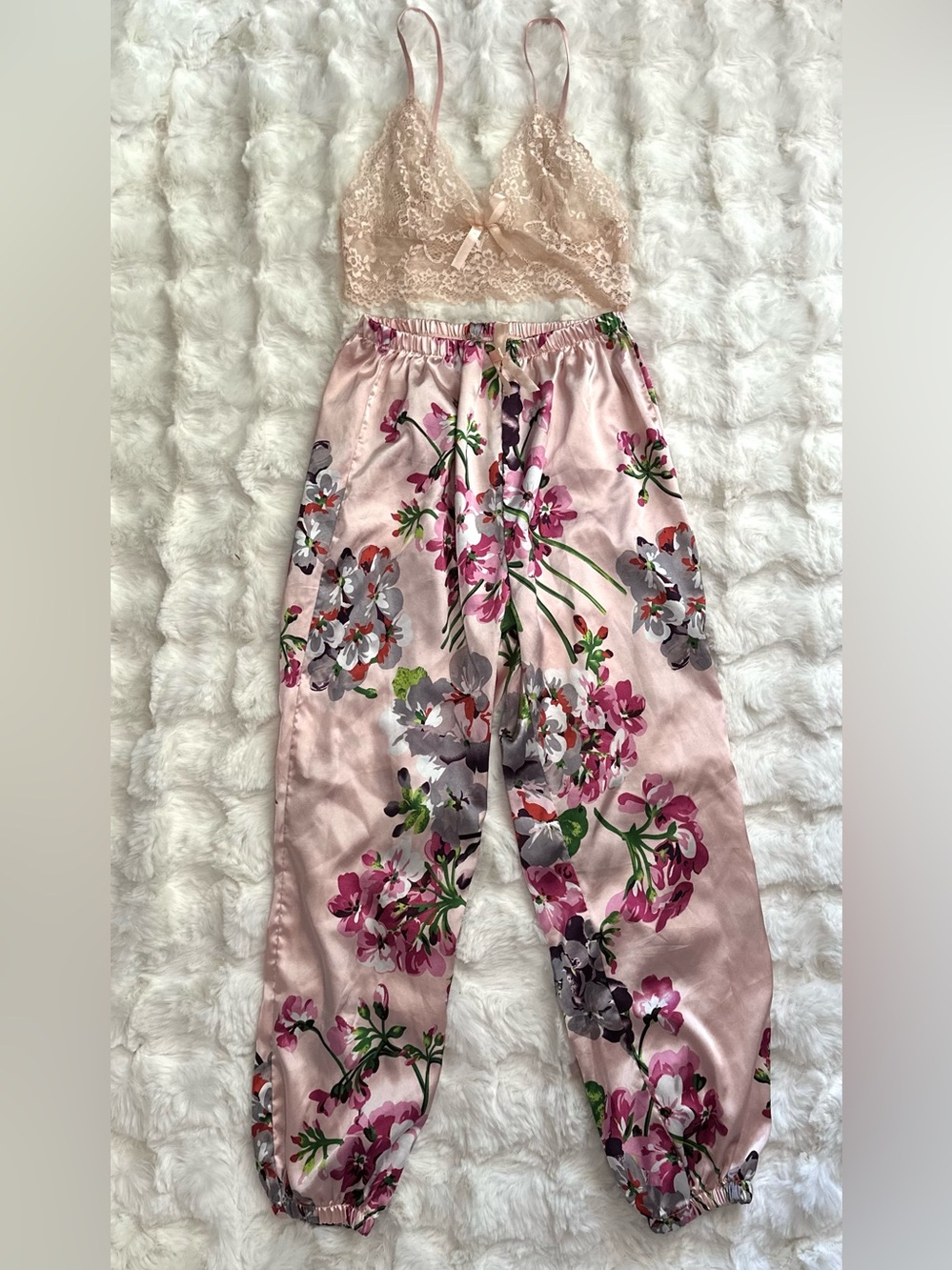 Women’s Two Piece PJ Set- Pink Floral Satin Essential Pajama Set w Lace Bralette